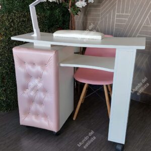 mesa de uñas abotonada